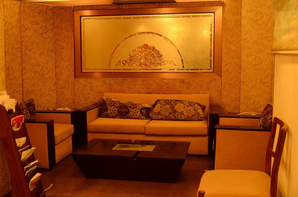 Hotel Asian International Nuova Delhi Esterno foto