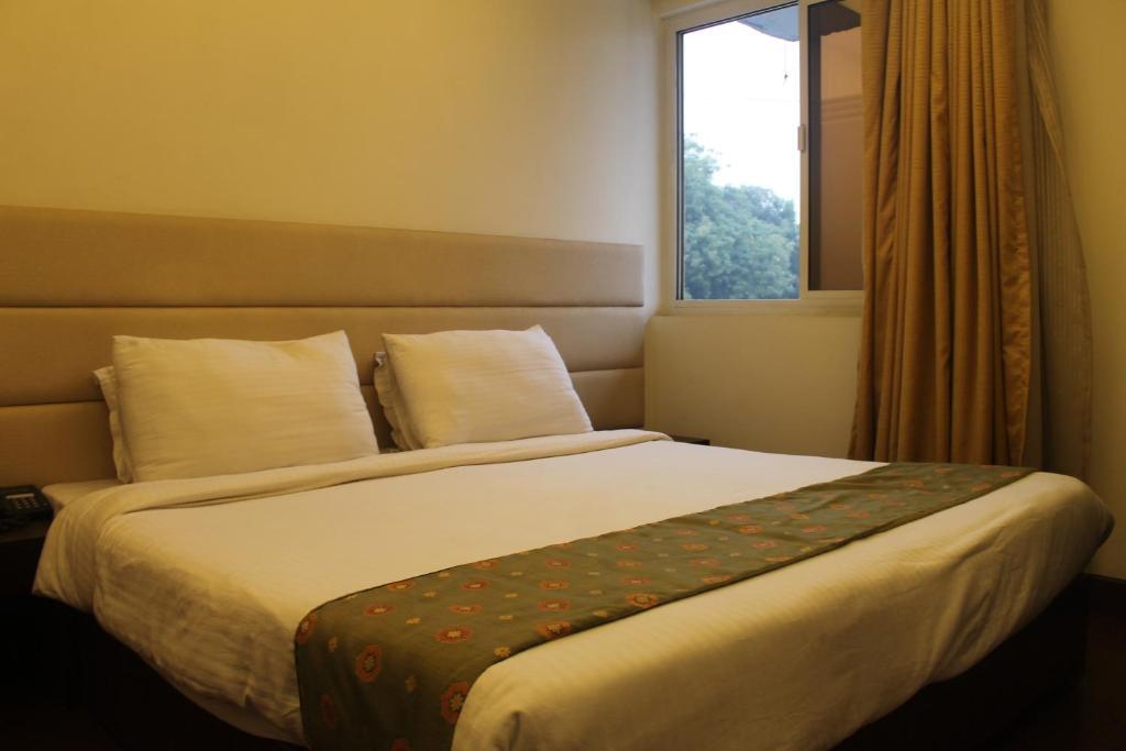 Hotel Asian International Nuova Delhi Esterno foto